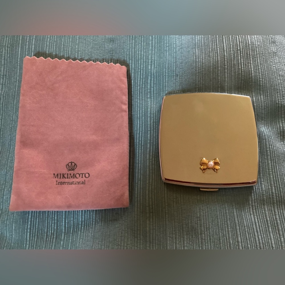 Mikimoto purse mirror